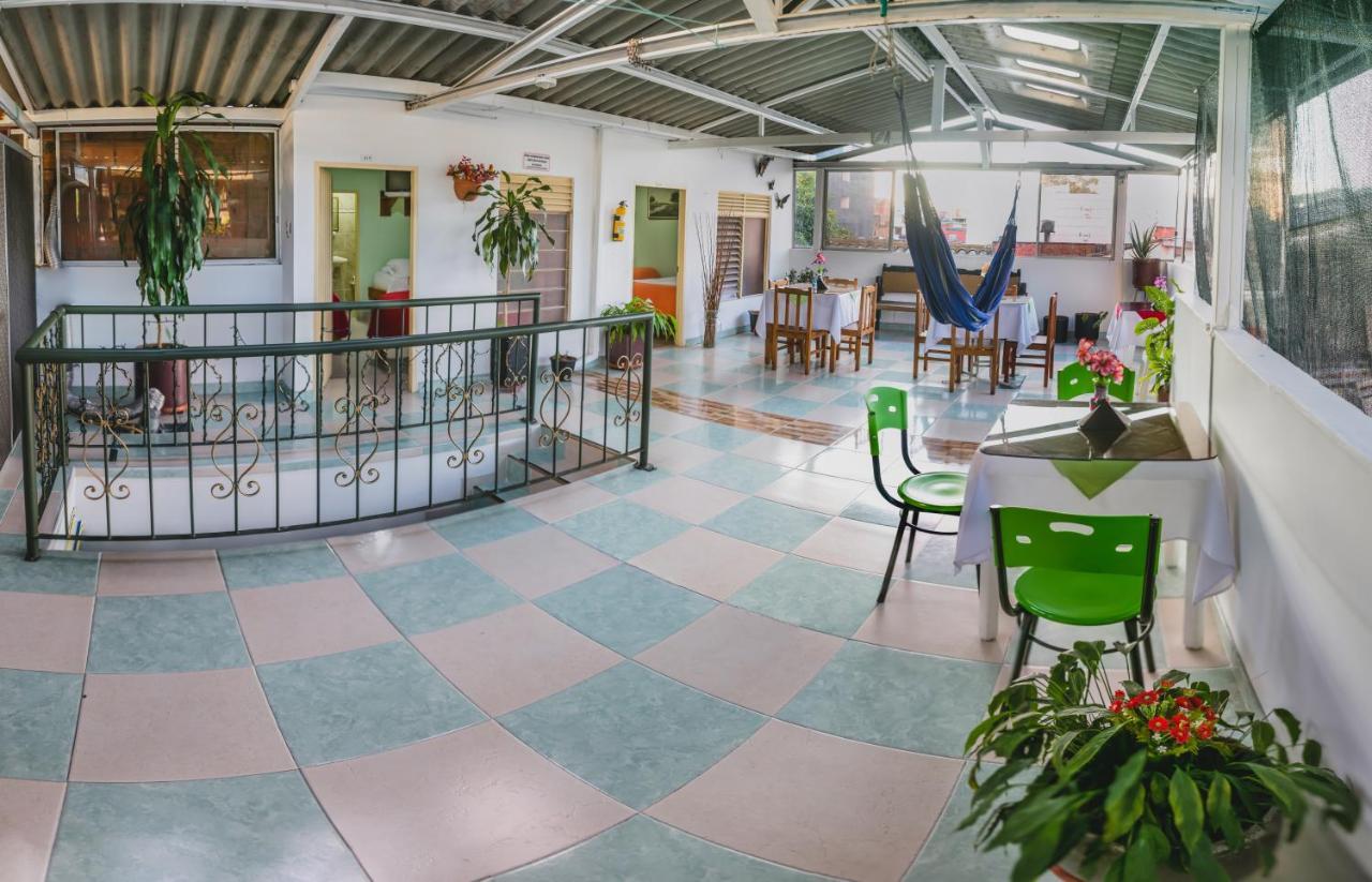 Hotel Mirador Plaza Перейра Екстериор снимка