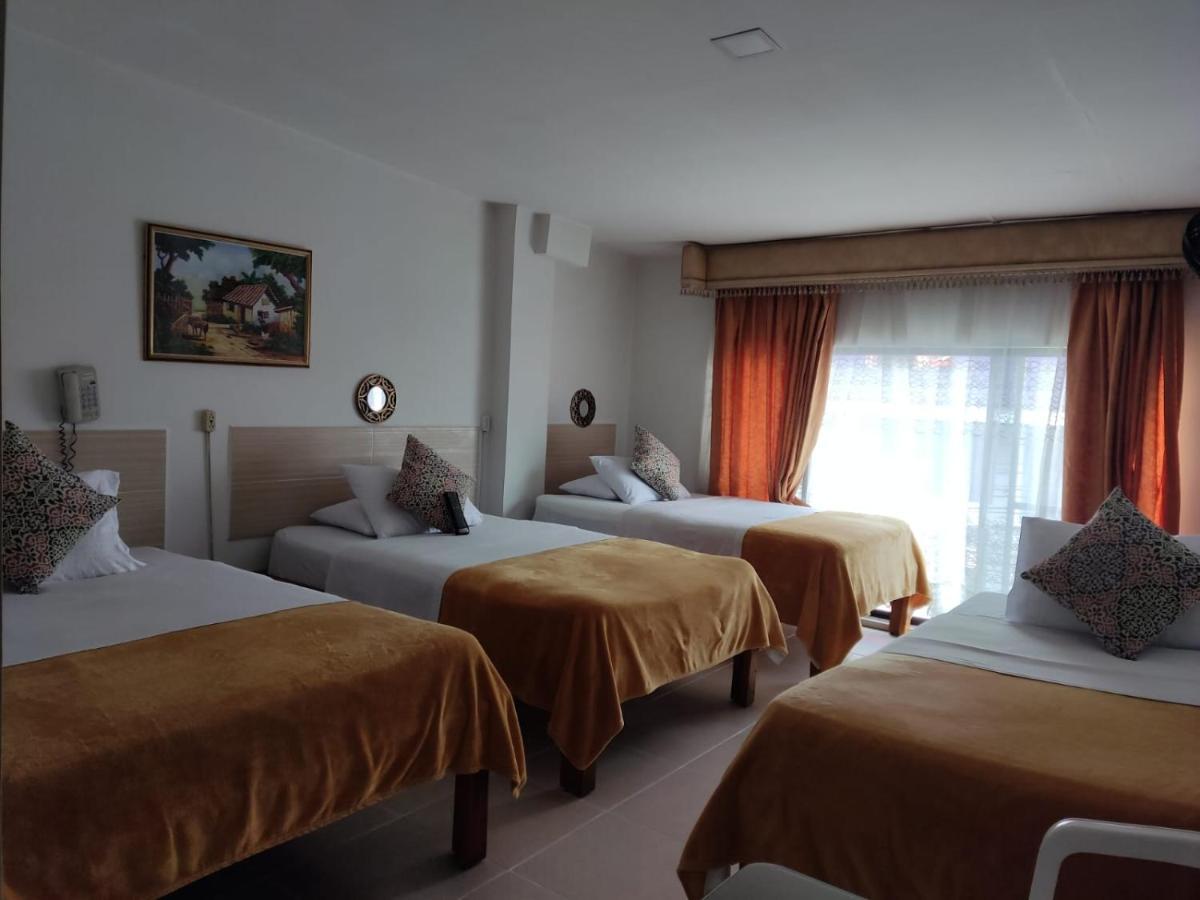 Hotel Mirador Plaza Перейра Екстериор снимка