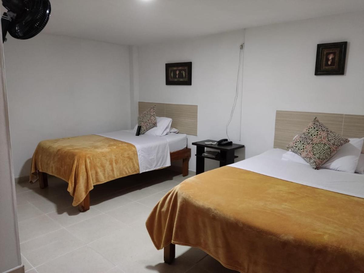 Hotel Mirador Plaza Перейра Екстериор снимка
