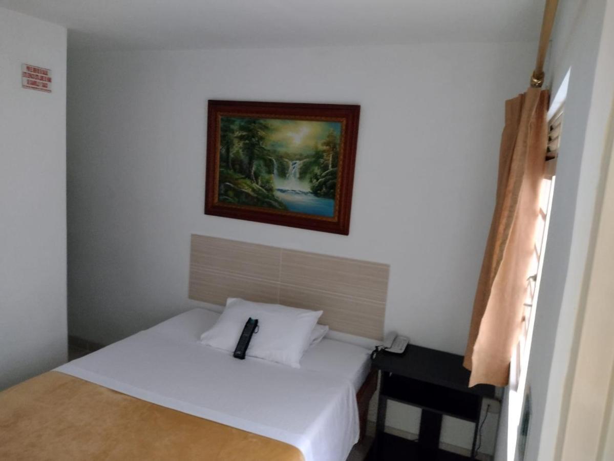 Hotel Mirador Plaza Перейра Екстериор снимка