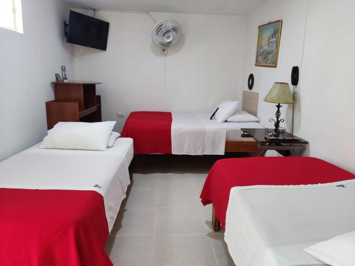 Hotel Mirador Plaza Перейра Екстериор снимка